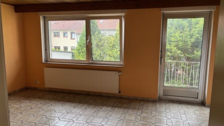 2 bis 3-FH mit Garten + Garage in guter Lage von Sulzbach