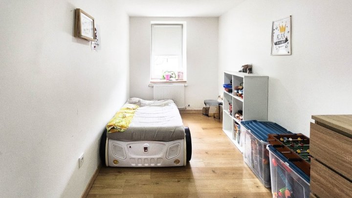 Moderne 4-Zimmer Wohnung in Damflos zu vermieten