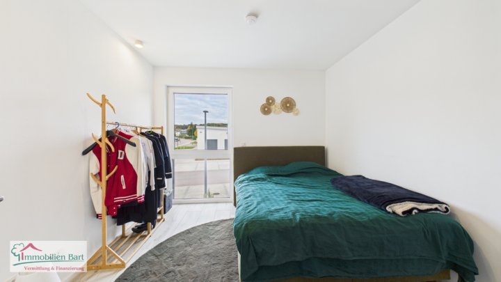 NUR NOCH DEN KOFFER MITBRINGEN!! NEUE, MÖBLIERTE WOHNUNG IN TOP LAGE VON PERL-BESCH