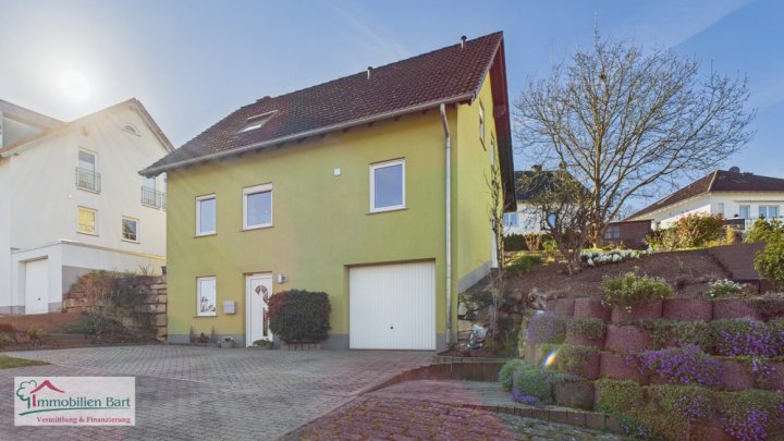 L-MERTERT / VIS-À-VIS / FAMILIENGLÜCK IN TOP LAGE!