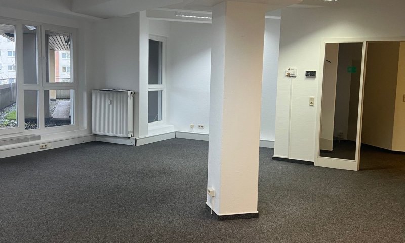 Moderne Büro- oder Praxisräume (41) im Stadtzentrum von Saarlouis - Ihr neuer Arbeitsplatz!
