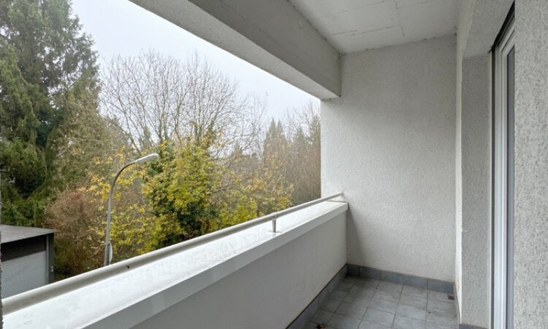 Gepflegte 3-ZKB-Wohnung im EG mit Loggia & Terrasse in ruhiger stadtnaher Lage