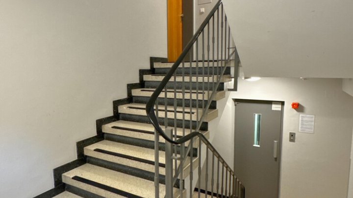 Gepflegte 3-ZKB-Wohnung im EG mit Loggia & Terrasse in ruhiger stadtnaher Lage