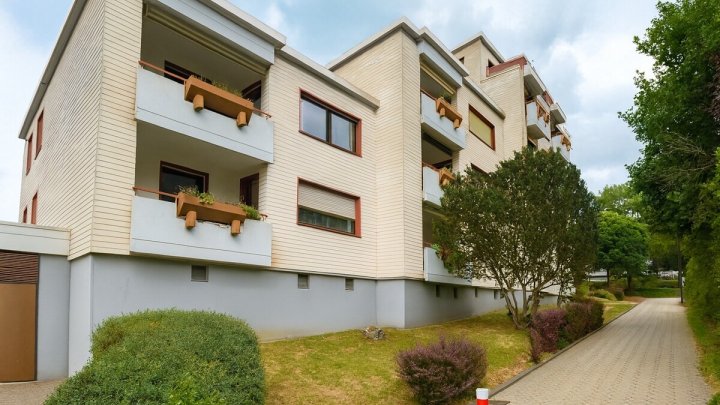 Moderne 2-Zimmer-Wohnung mit Balkon in begehrter Lage Trier-Heiligkreuz