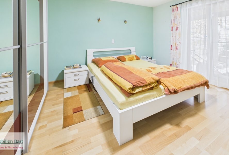 Schlafzimmer EG