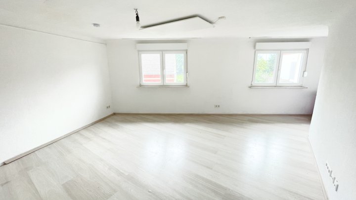 Einfamilienhaus ohne Garten in Schwalbach-Elm