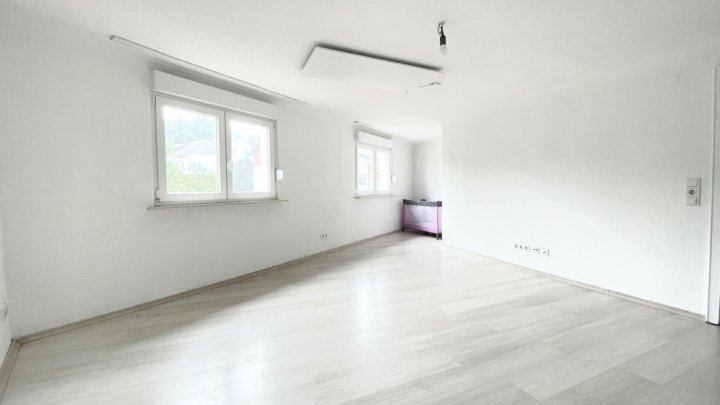 Einfamilienhaus ohne Garten in Schwalbach-Elm