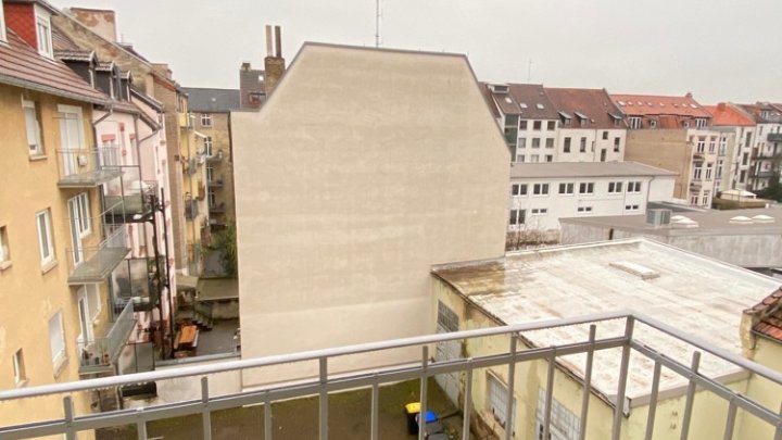 Gepflegte 3 ZKB mit Balkon in Stadennähe
