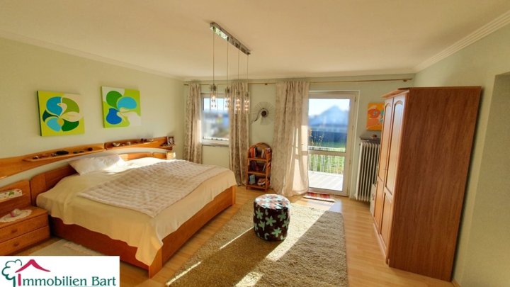 263 m² WOHNFLÄCHE! WOHNHAUS MIT GEWERBEEINHEIT IN WEISKIRCHEN