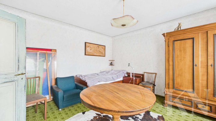 Einfamilienhaus mit Scheune und Ausbaupotenzial in Marpingen-Urexweiler!