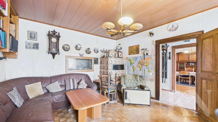 Einfamilienhaus mit Scheune und Ausbaupotenzial in Marpingen-Urexweiler!