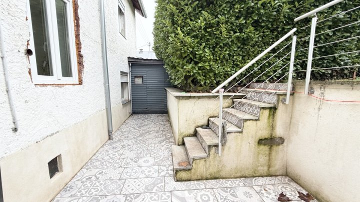 Saniertes Einfamilienhaus mit Garten in Grenznähe zu Luxemburg