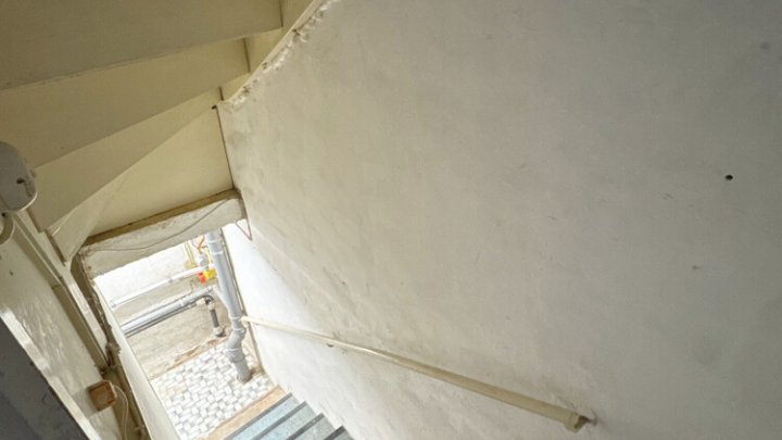 Gut geschnittenes Einfamilienhaus mit Garage und Garten