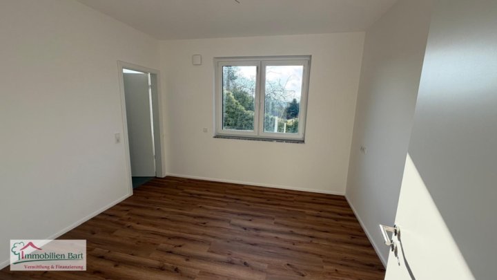 PERL-NENNIG: EXKLUSIVE NEUBAU WOHNUNG IN TOP LAGE!