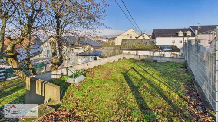 GRENZE L - SCHENGEN: RENOVIERTES WOHNHAUS /  197 M² WFL. / 5 SCHLAFZ. / GARTEN UND GARAGE