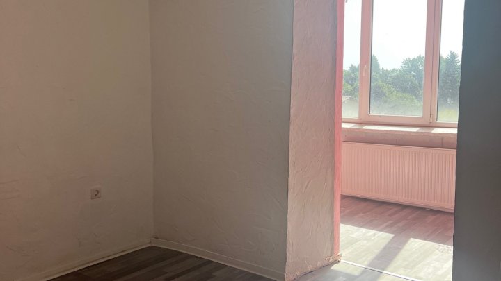 Schön geschnittene Erdgeschosswohnung in einem 2 Familienhais in Neunkirchen/Saar zu verkaufen