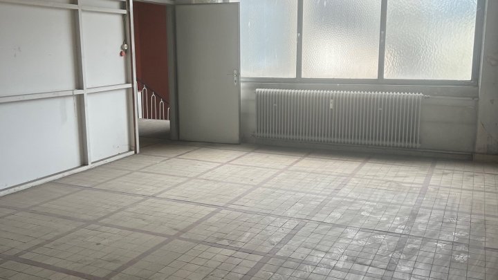 Große Gewerbeimmobilie über 3 Etagen im Herzen von Völklingen zu verkaufen