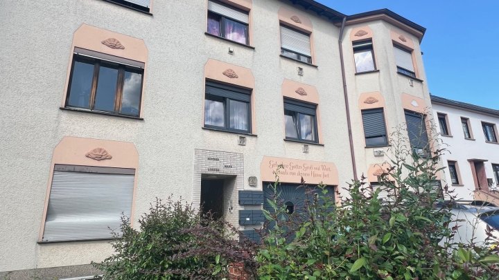 Kapitalanleger aufgepasst!!! 6-Familienhaus mit großem Garten in Wadgassen-Hostenbach zu verkaufen