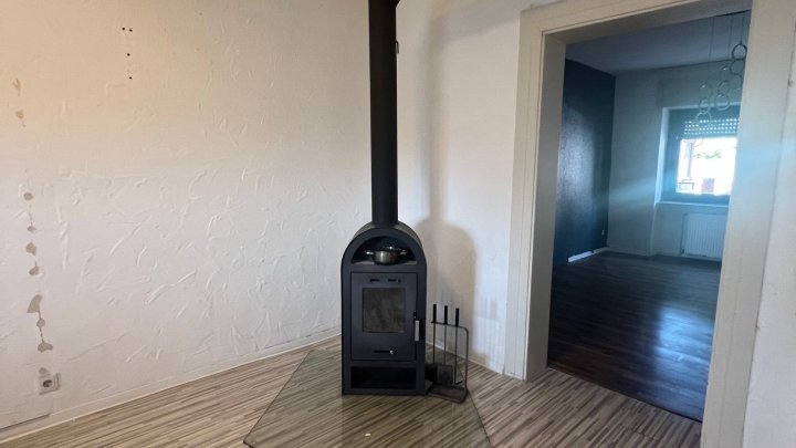 Teilvermietetes 2-Familienhaus mit Ausbaupotential in Randlage von Neunkirchen/Saar zu verkaufen