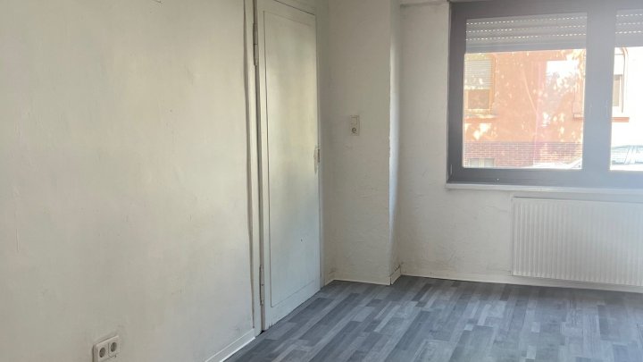 Teilvermietetes 2-Familienhaus mit Ausbaupotential in Randlage von Neunkirchen/Saar zu verkaufen