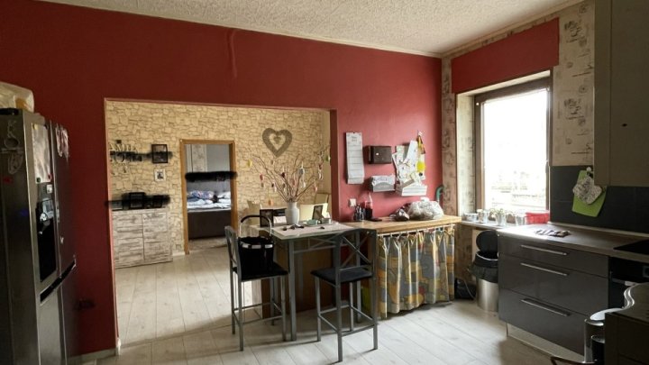 Großes Mehrfamilienhaus mit 4 Wohneinheiten in Großrosseln -Nähe Zentrum- zu verkaufen