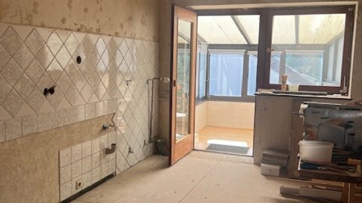 Großzügiges freistehendes 1-2 Familienhaus in Wallerfangen-Ittersdorf zu verkaufen