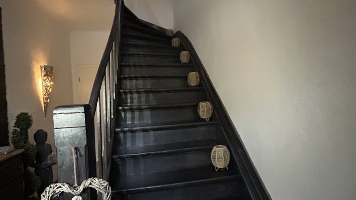 Freistehendes charmantes Einfamilienhaus - für die kleine Familie - in Großrosseln zu verkaufen