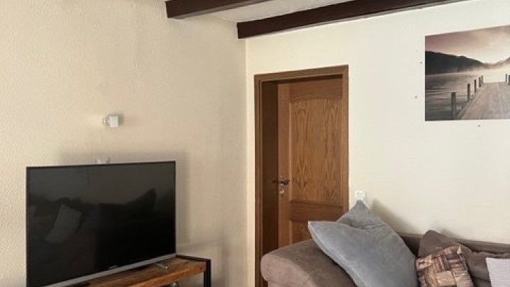 Ein Raumwunder!! Freistehendes 2-3 Familienhaus in ländlicher Gegend von Rehlingen-Siersburg zu verkaufen -Nähe Frankreich-