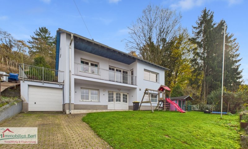 MERZIG-STADTNÄHE: EINFAMILIENHAUS MIT GROSSEM GRUNDSRÜCK
