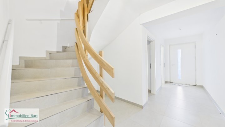 MERZIG-STADT: RENOVIERTES WOHNHAUS IN TOP WOHNLAGE