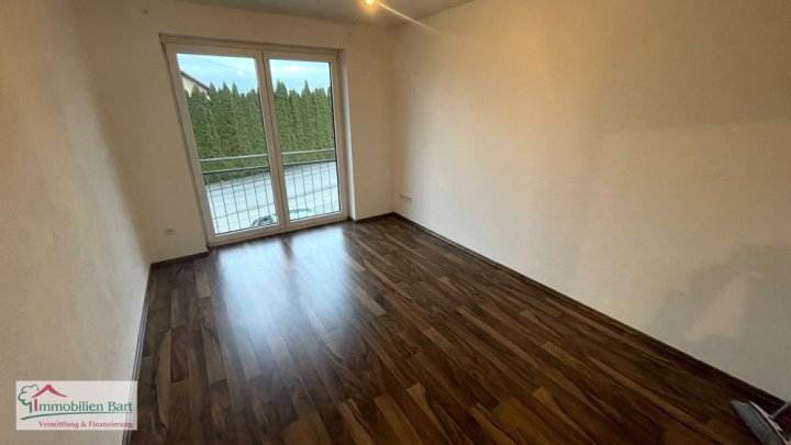 ORSCHOLZ: MODERNE WOHNUNG / 86 M² / 2 SZ / SOFORT FREI!