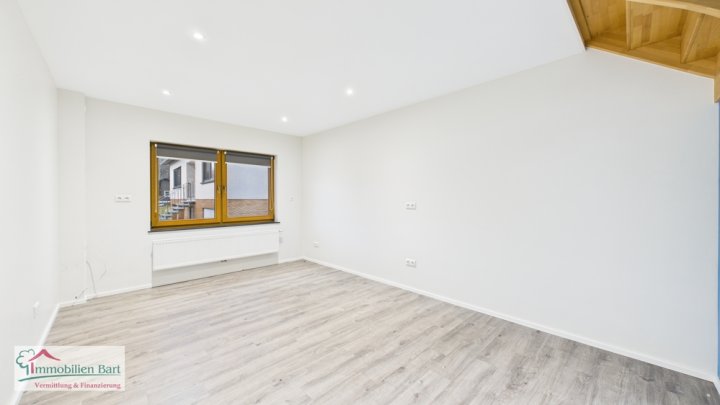 MERZIG-BROTDORF: SANIERTES 67 M² WOHNHAUS AUF 14 AR GRUNDSTÜCK!