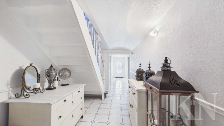 Vielseitiges Ein- bis Zweifamilienhaus in Saarbrücken-Güdingen!