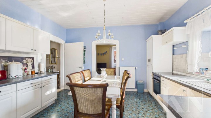 Vielseitiges Ein- bis Zweifamilienhaus in Saarbrücken-Güdingen!