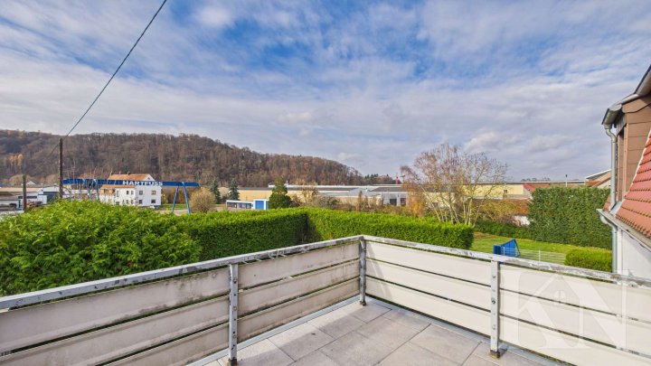 Vielseitiges Ein- bis Zweifamilienhaus in Saarbrücken-Güdingen!