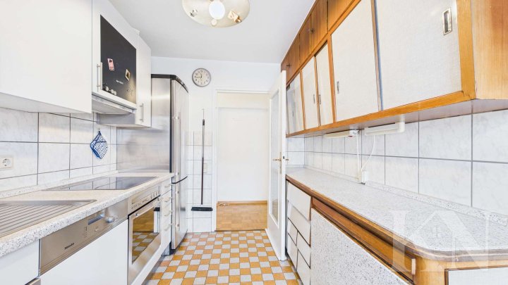 Gepflegte 3-Zimmer-Wohnung mit Balkon & Garage in zentraler Lage – Saarbrücken-Rodenhof