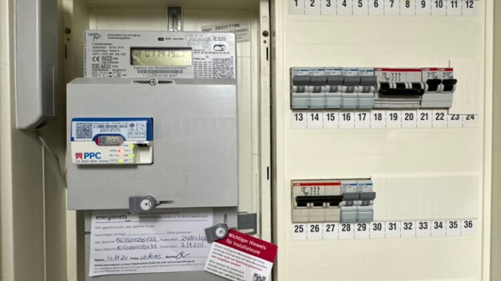 Gut geschnittenes Einfamilienhaus mit Garage und Garten