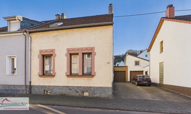 MERZIG: WOHNHAUS MIT GARTEN UND GARAGE IN ZENTRALER LAGE!