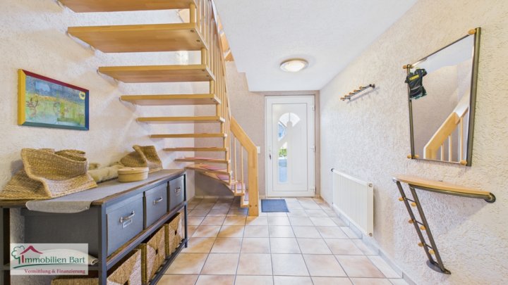 VIS À VIS L-MERTERT / FAMILIENGLÜCK IN TOP LAGE!