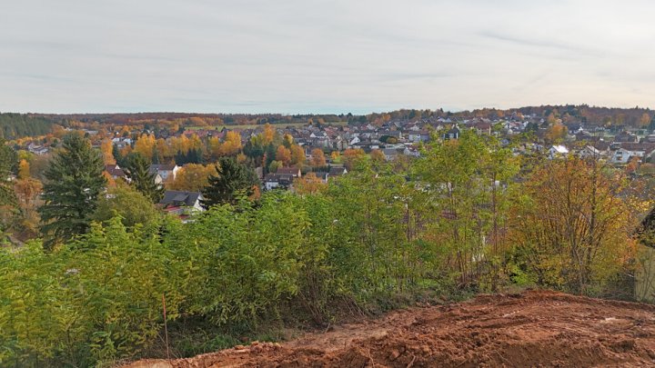 Energetisch optimierte Neubauwohnung, Gartengeschoss,  Panoramaausblick, provisionsfrei