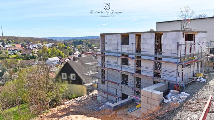 RESERVIERT ! Energetisch optimierte Neubauwohnung, Etagenwohnung,  Panoramaausblick, provisionsfrei