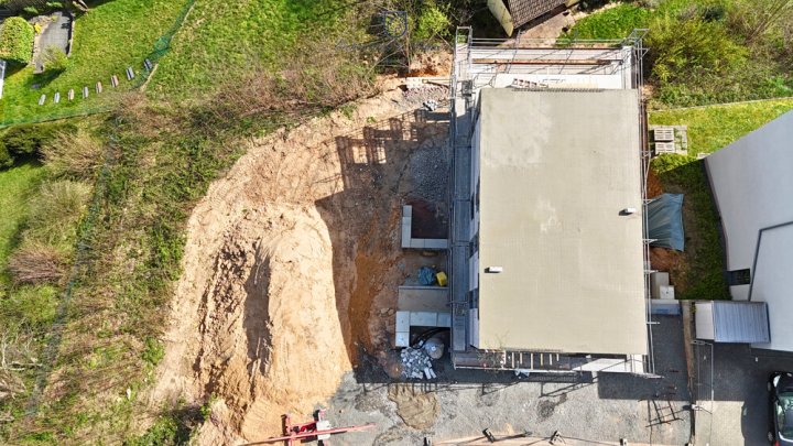 RESERVIERT ! Energetisch optimierte Neubauwohnung, Etagenwohnung,  Panoramaausblick, provisionsfrei