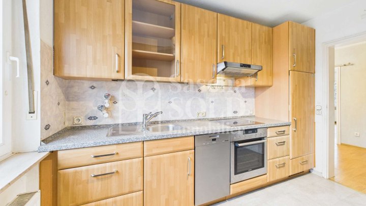 Helle 3-ZKB-Wohnung mit Südwestbalkon, Garage in guter Lage von St. Ingbert-Süd