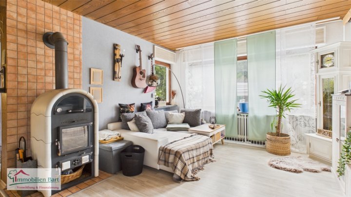 236 M² WOHNFLÄCHE / 2 WOHNUNGEN / NATUR PUR / TOP LAGE IN MERZIG