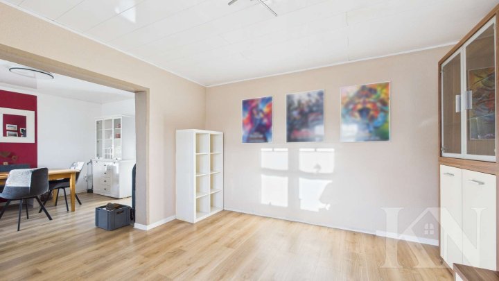 Gemütliches Einfamilienhaus mit Holzofen, Garage, Balkon & Garten – Ihr neues Zuhause in Nohfelden!