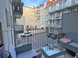 Überdachter Balkon