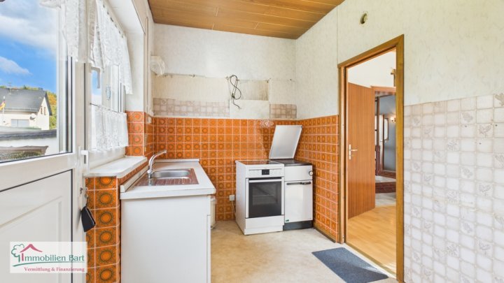 ZWEIFAMILIENHAUS IN TOP LAGE VON ORSCHOLZ