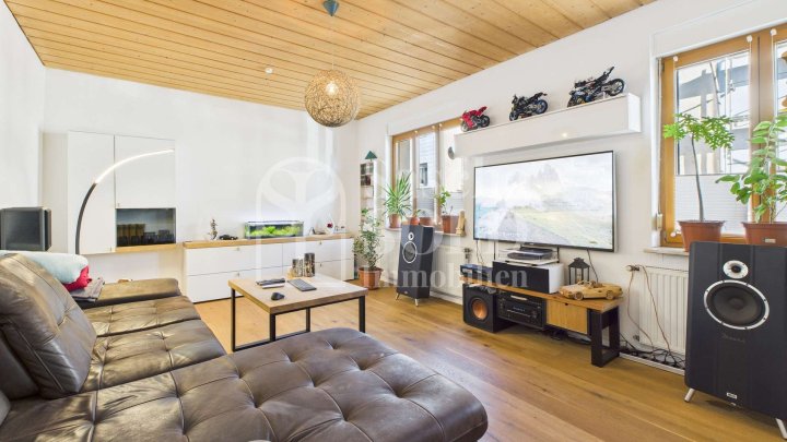 Gepflegtes Einfamilienhaus mit 4 Zimmern, 2 Bädern, Terrasse, Carport - Nähe Stadtpark St. Ingbert