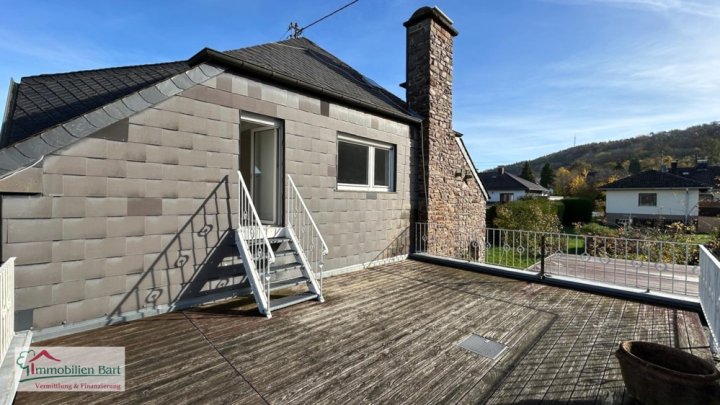 PERL DIREKT: 95 M² WOHNUNG IN TOP LAGE! SOFORT ZU BEZIEHEN!