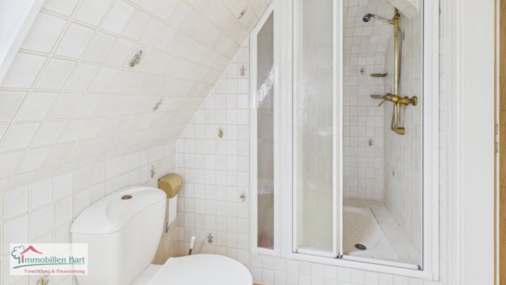 PERL: WOHNHAUS MIT CHARME + BAUGRUNDSTÜCK (gesamt 40 AR)